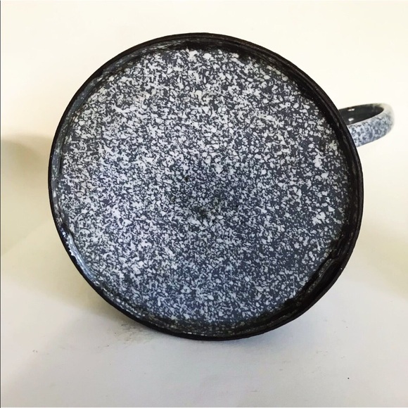 Vintage Farmhouse Kitchen Enamelware Coffee Pot - Picture 7 of 8